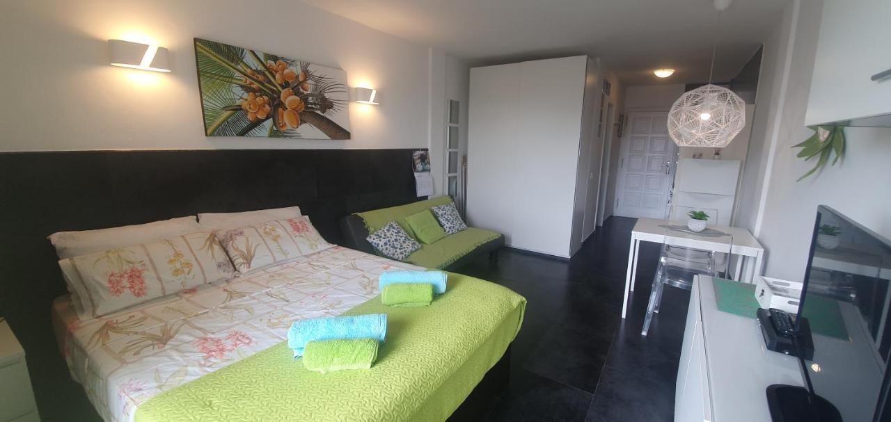 Apartamento Actico Whit Ocean View Playa de las Américas Exterior foto